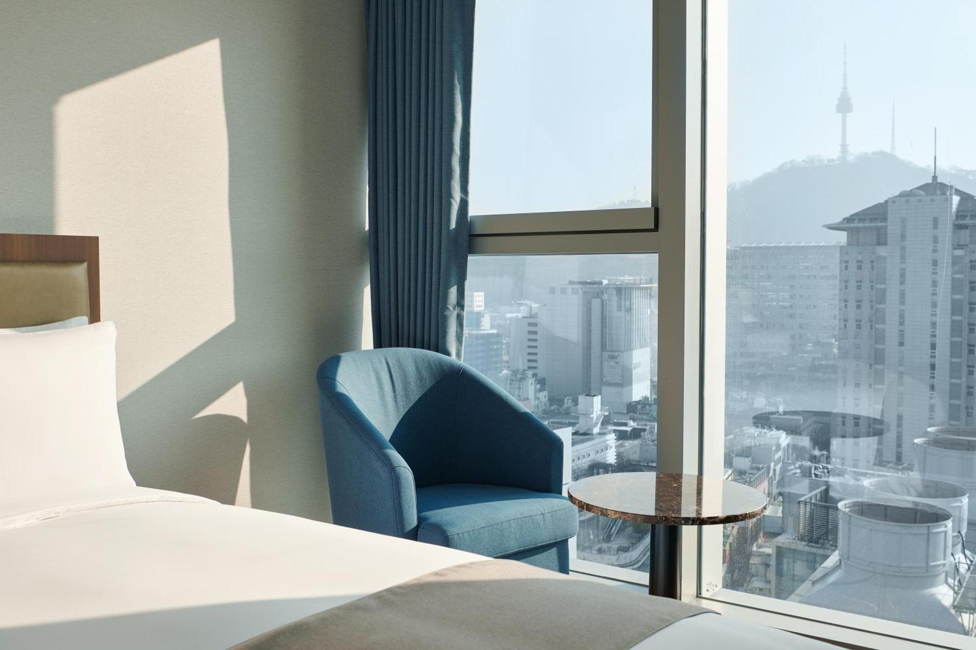 Stanford Myeongdong Hotel 3*