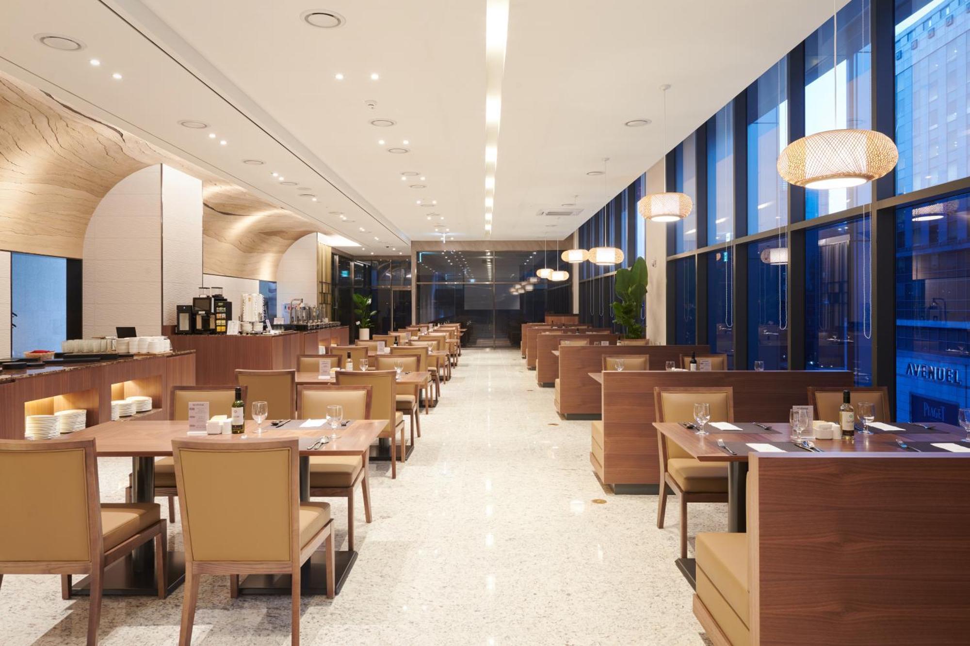 Stanford Myeongdong Hotel 3*